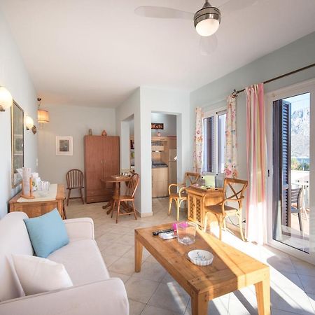 Myrties Boutique Apartments Bagian luar foto
