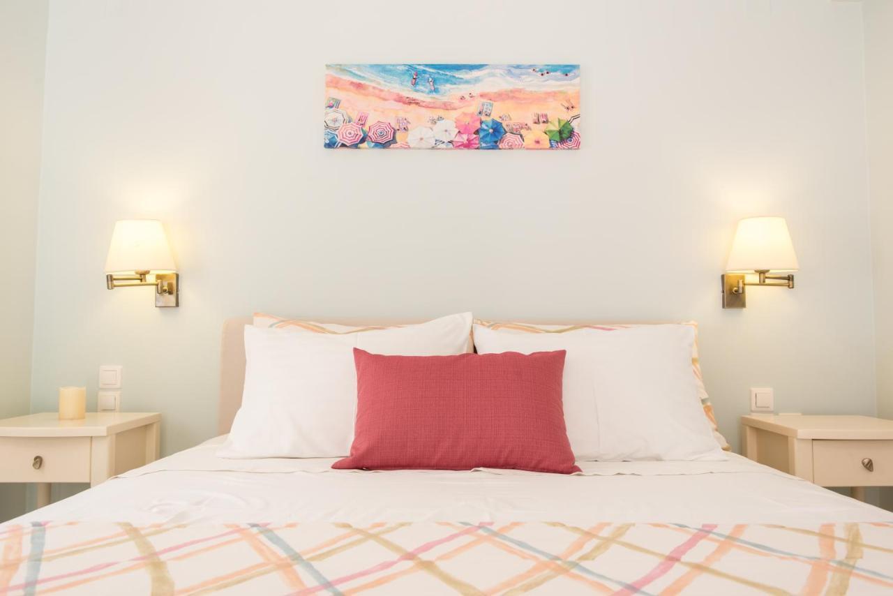 Myrties Boutique Apartments Bagian luar foto